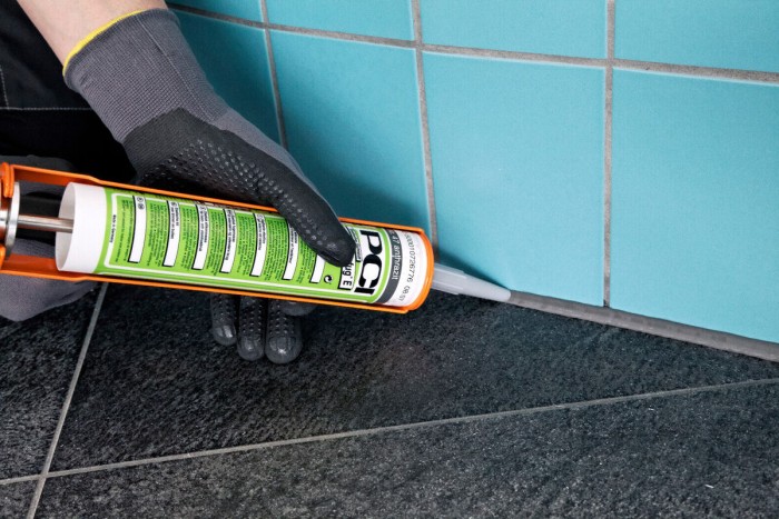 PCI Silcofug E Silikon, Elastischer Dichtstoff für innen und außen, Nr.61 schiefergrau, 310ml, 50615792
